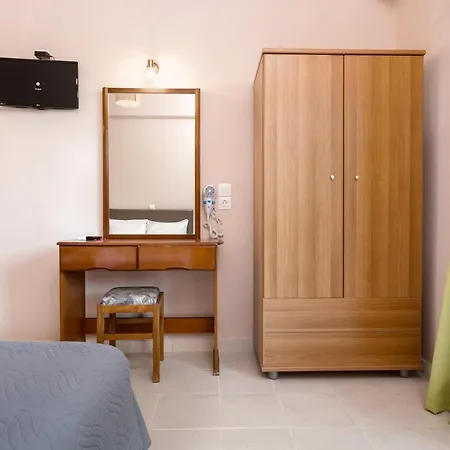 Mare Blu & Daire Laganas