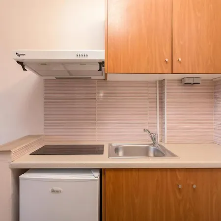 Mare Blu & شقة لاغاناس