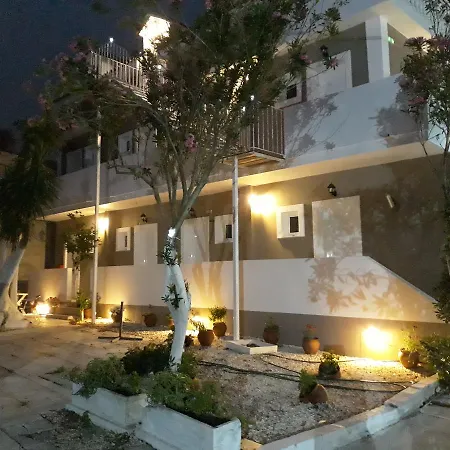 Mare Blu & * لاغاناس