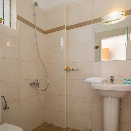 Apartament Mare Blu & *